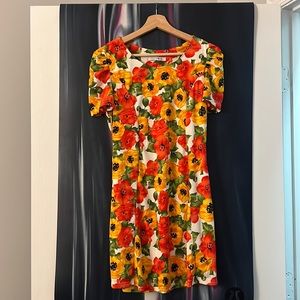 Floral mini dress. Size is small.